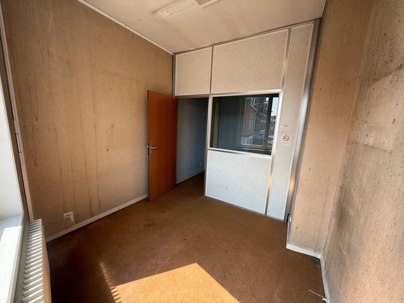 Immeuble - 162 m² - 1 pièce