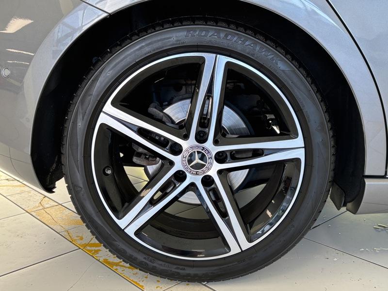 Mercedes Classe a Progressive Line 180d 1.5 116 Full leds Gps Caméra