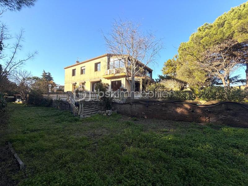 Villa - 250 m² - 11 pièces