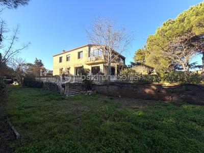 Villa - 250 m² - 11 pièces