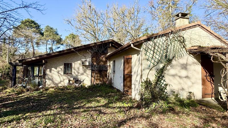 Maison - 88 m² - 7 pièces