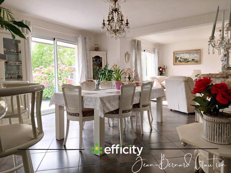 Maison - 120 m² - 6 pièces