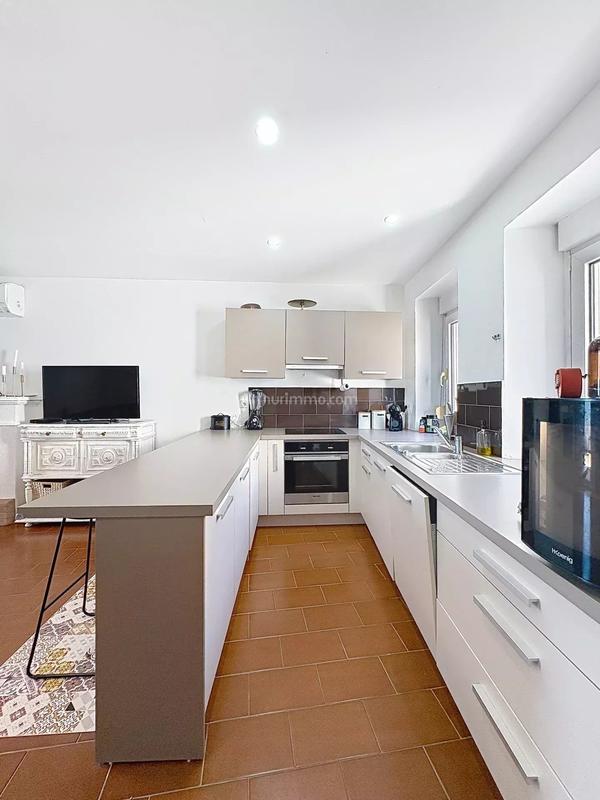 Appartement - 91 m² - 4 pièces