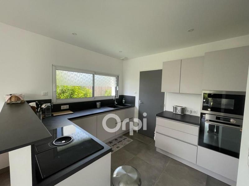 Maison - 107 m² - 4 pièces