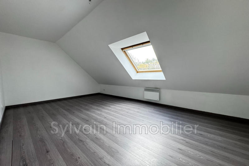 Maison - 97 m² - 5 pièces
