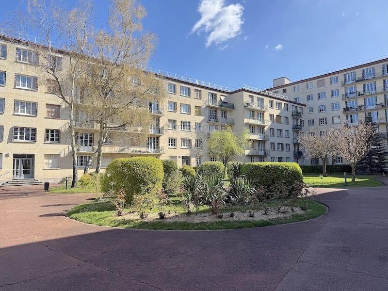 Appartement - 75 m² - 3 pièces