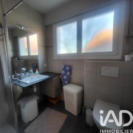 Maison - 182 m² - 8 pièces