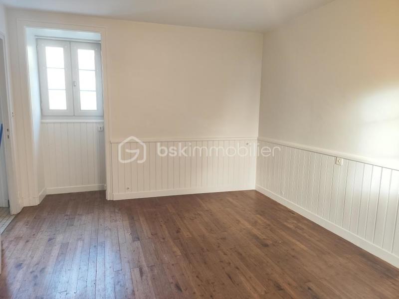 Maison en pierre - 80 m² - 4 pièces