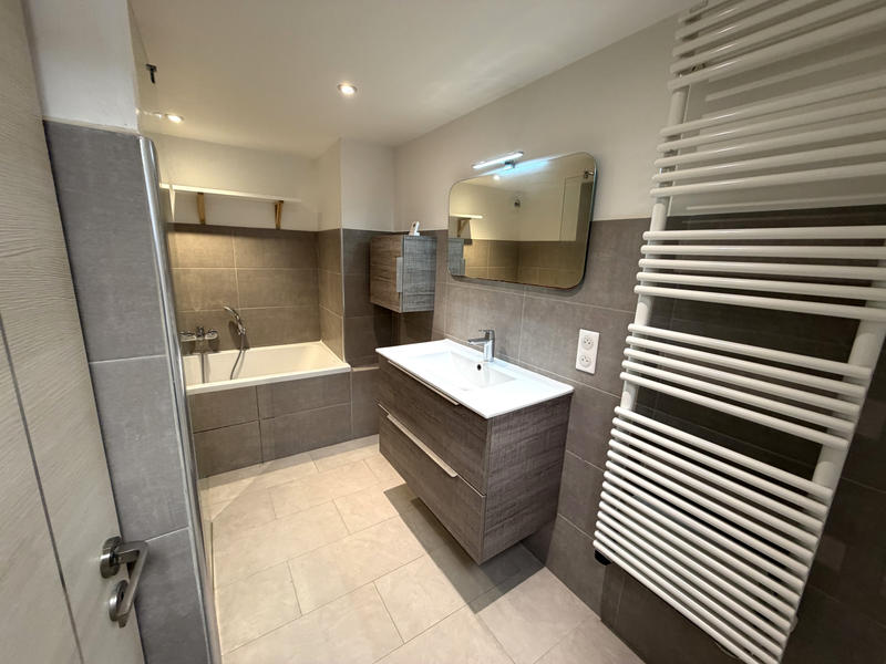 Appartement - 176 m² - 5 pièces