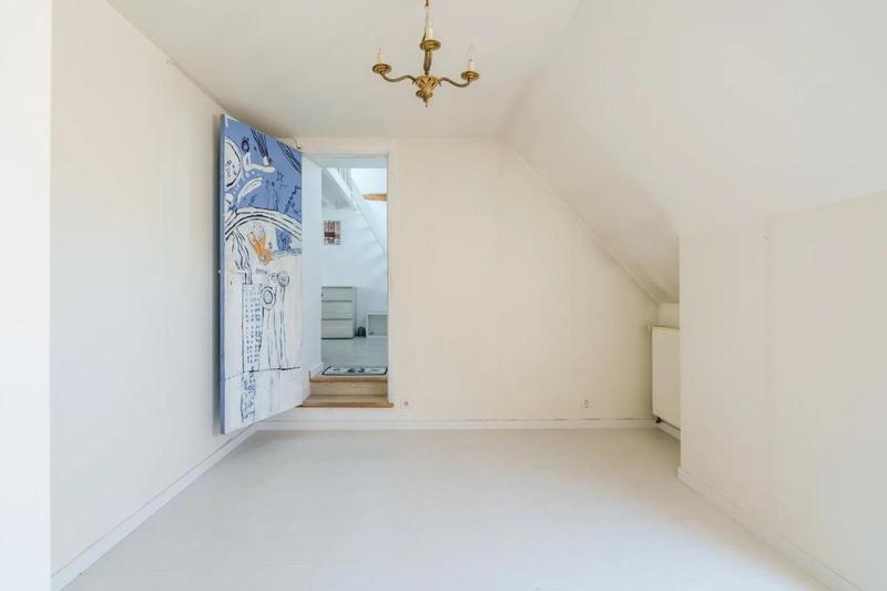 Maison - 201 m² - 9 pièces