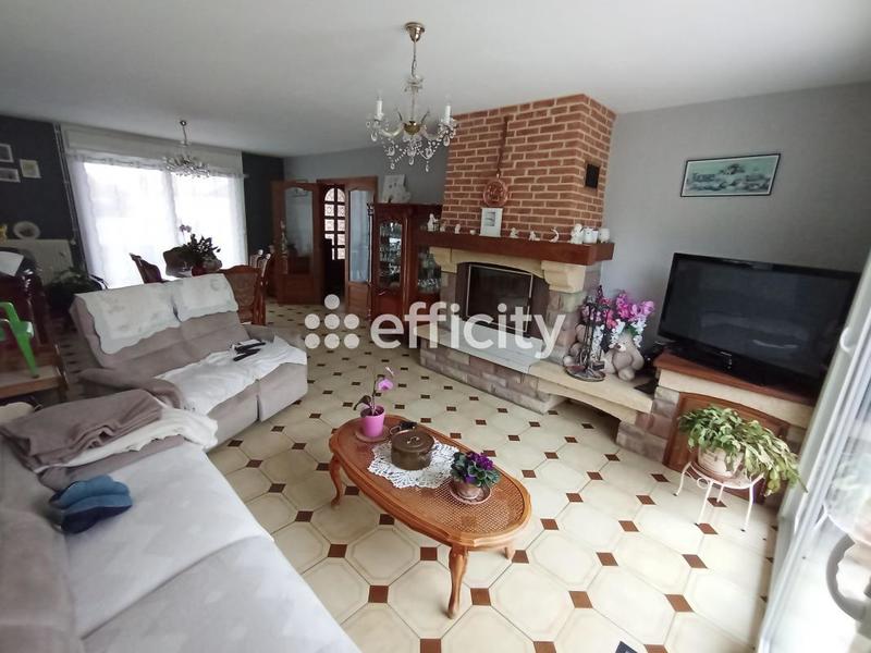 Maison - 122 m² - 8 pièces