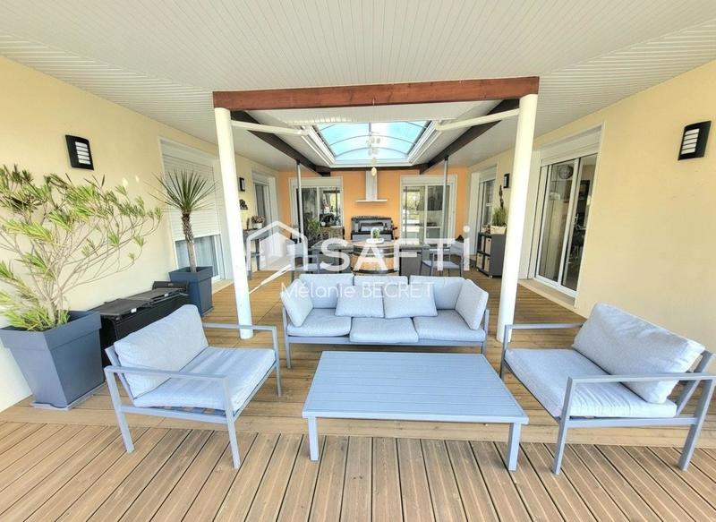 Maison - 150 m² - 5 pièces