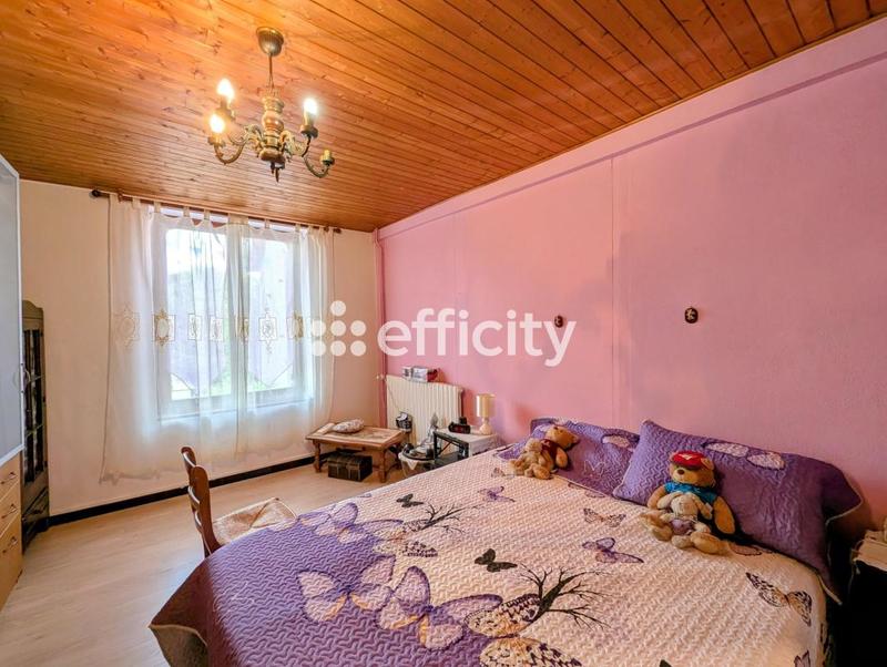 Maison - 121 m² - 6 pièces