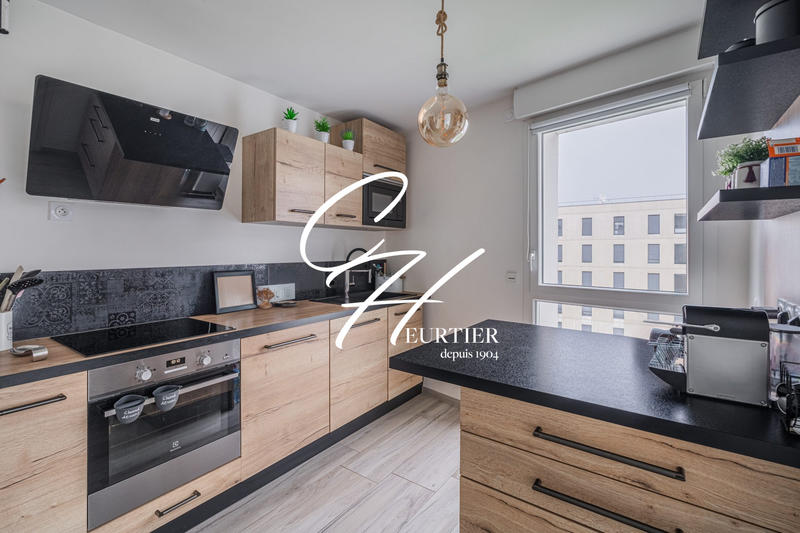 Appartement - 83 m² - 4 pièces