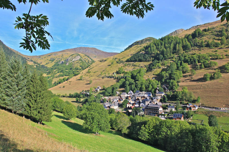 Fonds de commerce - 1 180 m²