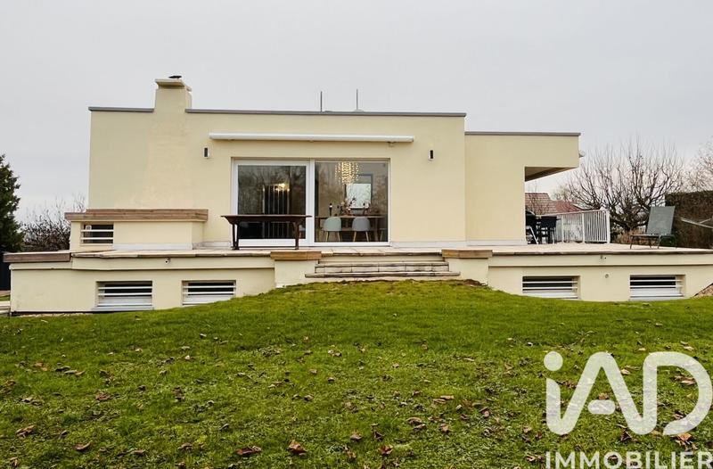 Maison - 182 m² - 7 pièces