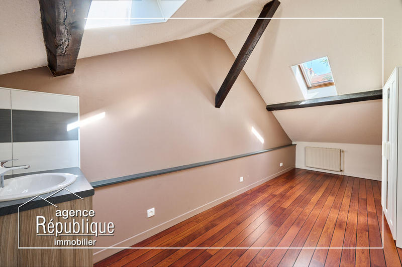 Appartement - 77 m² - 3 pièces