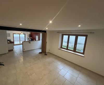 Maison ancienne - 93 m² - 5 pièces