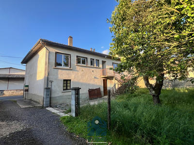 Maison - 98 m² - 5 pièces
