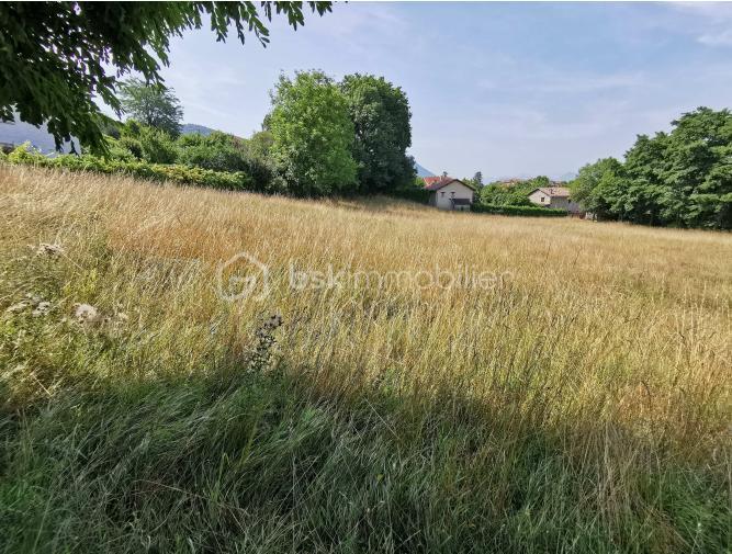 Terrain constructible - 350 m²