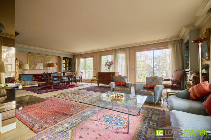 Appartement - 163 m² - 5 pièces