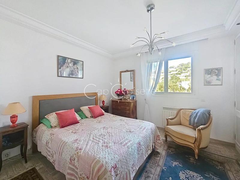 Appartement - 94 m² - 3 pièces