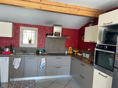 Maison - 192 m² - 8 pièces