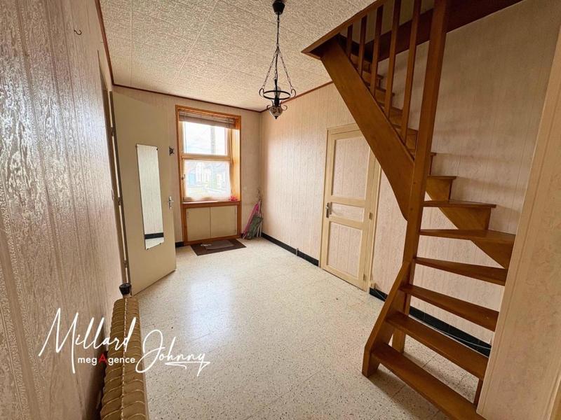 Maison - 104 m² - 4 pièces