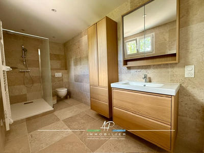 Appartement - 67 m² - 2 pièces