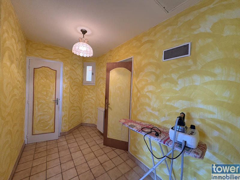 Maison - 102 m² - 5 pièces