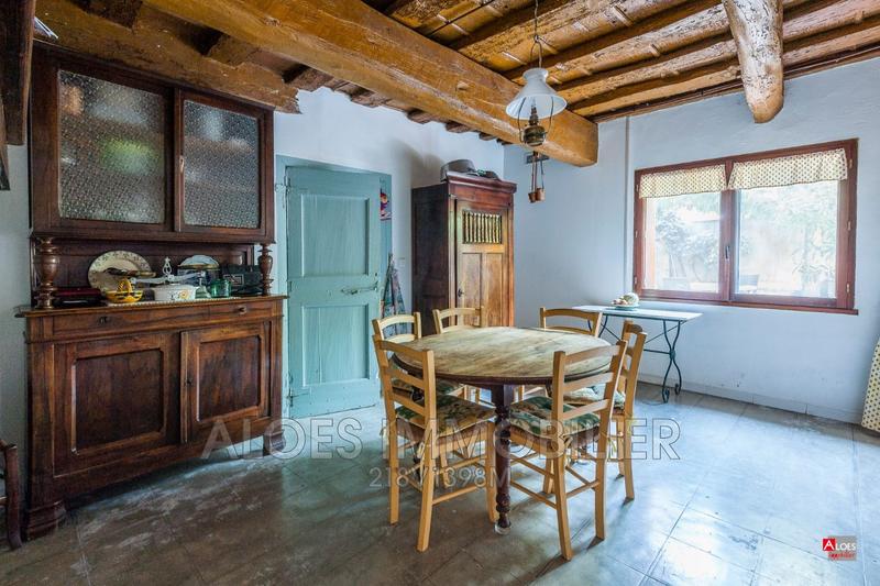 Maison - 180 m² - 6 pièces