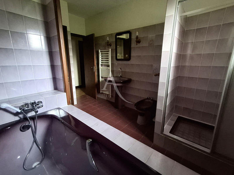 Maison - 142 m² - 5 pièces