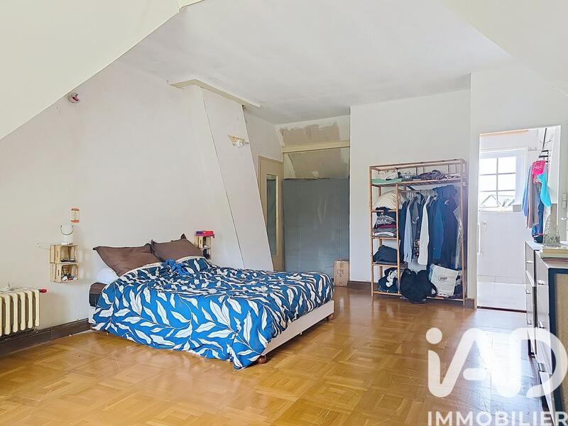 Maison - 297 m² - 8 pièces