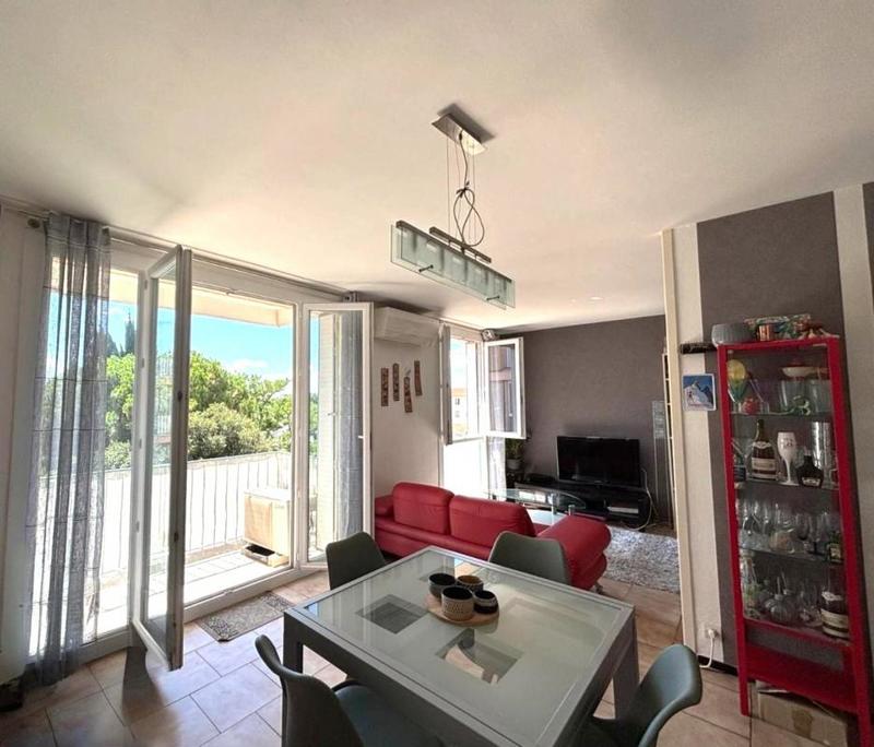 Appartement - 65 m² - 3 pièces