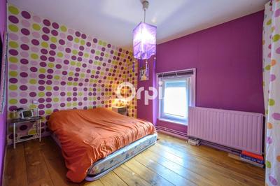 Maison - 122 m² - 6 pièces