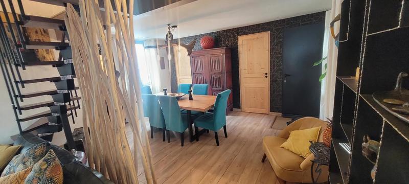 Maison en pierre - 140 m² - 5 pièces