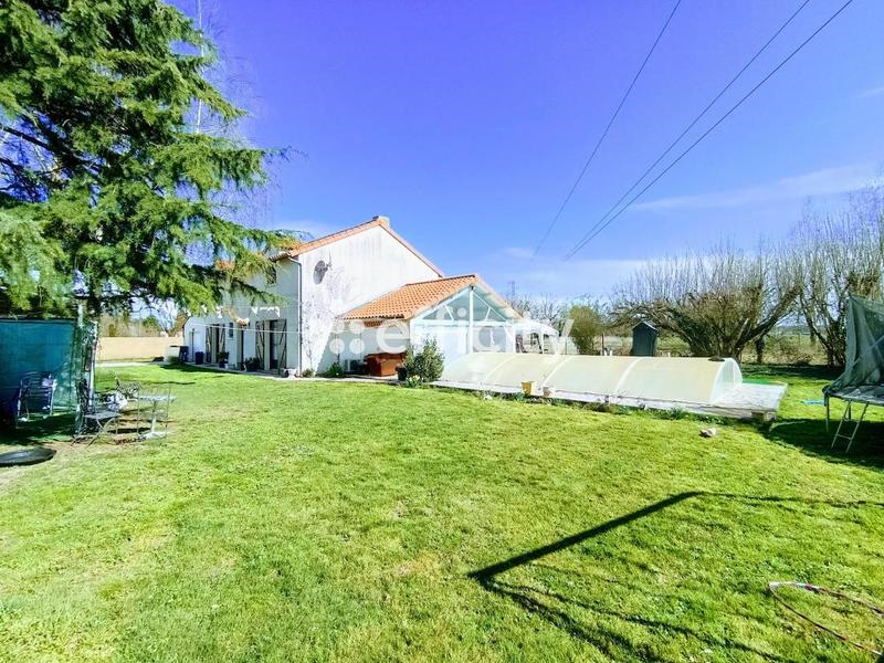 Maison - 150 m² - 8 pièces