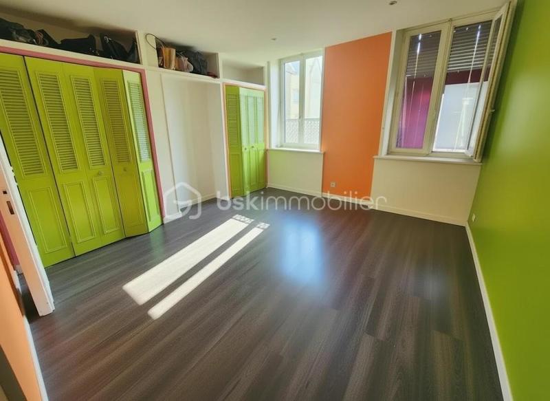 Immeuble - 280 m² - 8 pièces