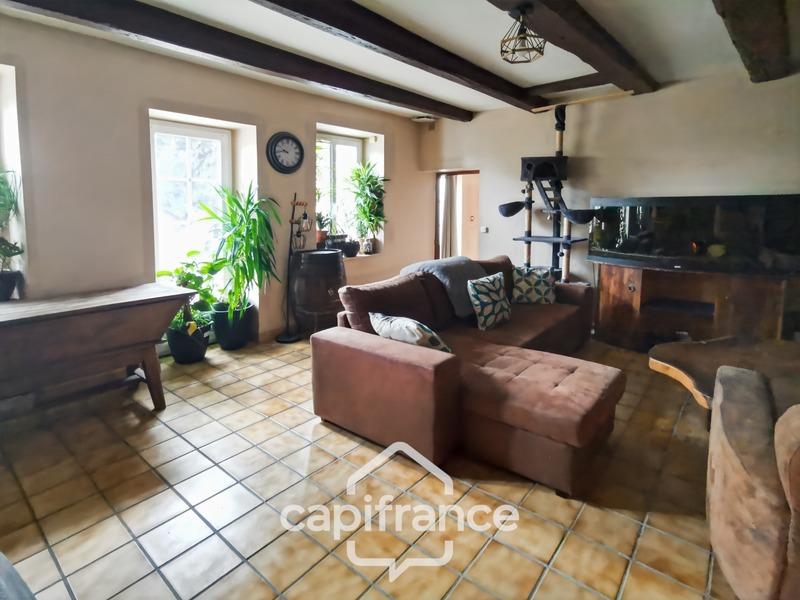 Maison - 170 m² - 8 pièces