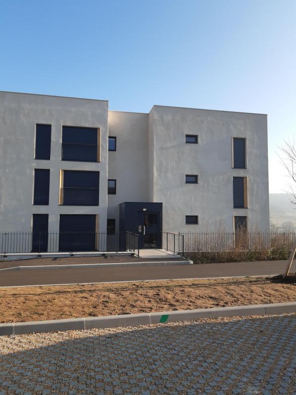 Appartement - 67 m² - 3 pièces