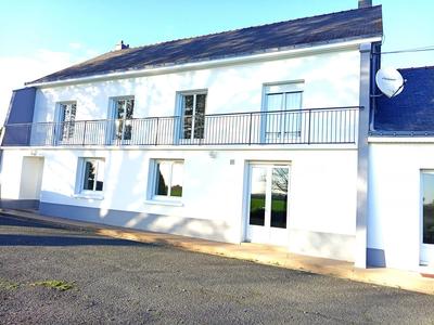 Maison - 229 m² - 8 pièces