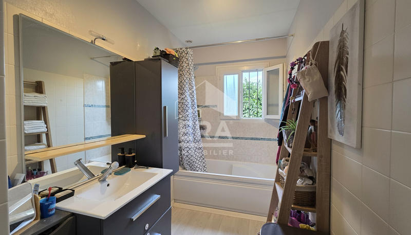 Maison - 125 m² - 5 pièces