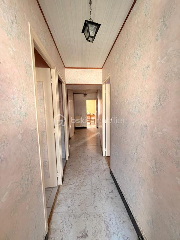 Immeuble - 170 m² - 8 pièces