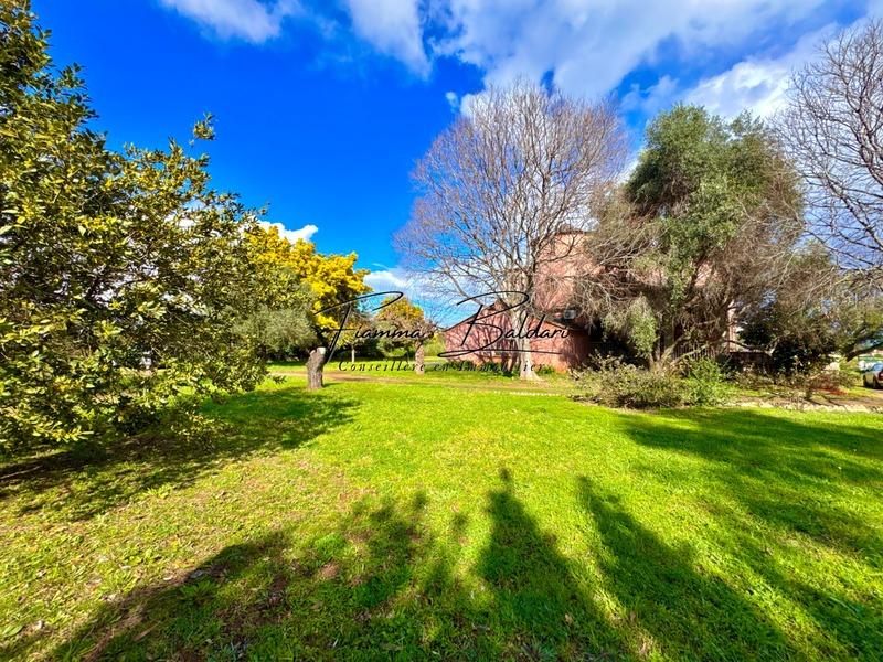 Maison - 206 m² - 7 pièces