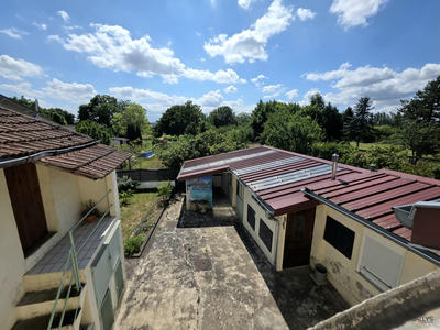 Maison - 180 m² - 6 pièces