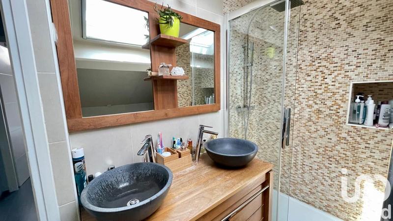 Duplex - 104 m² - 4 pièces