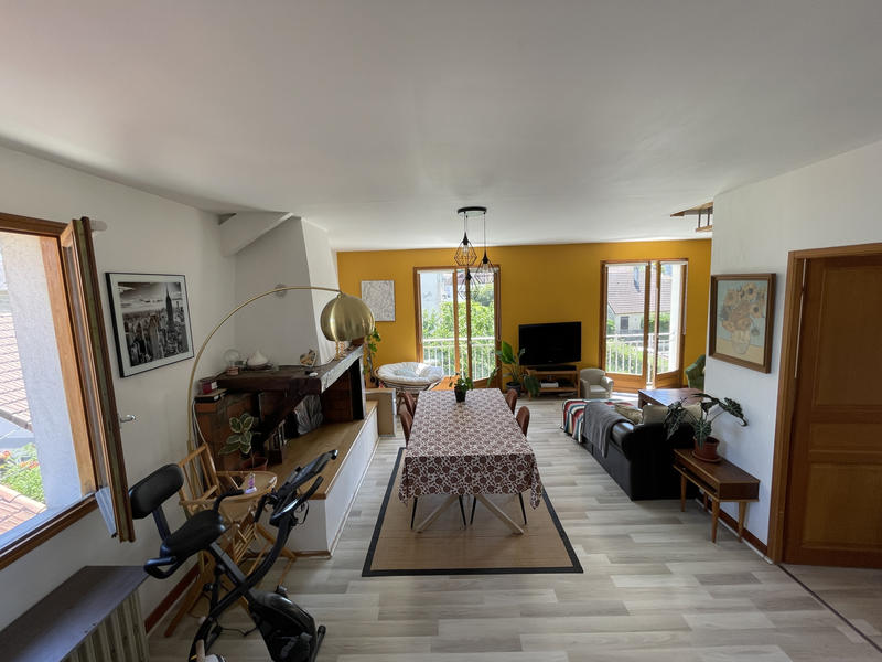 Maison - 197 m² - 7 pièces