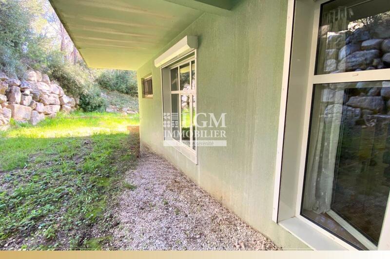 Appartement - 95 m² - 3 pièces