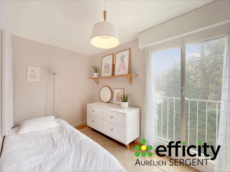 Appartement - 90 m² - 4 pièces