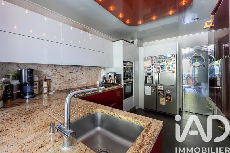 Appartement - 85 m² - 3 pièces